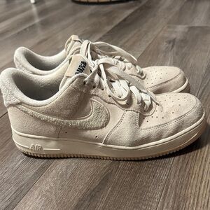 Nike Air Force 1 Beige/Cream Sneakers